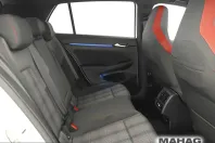 Volkswagen Golf din 2024 cu 6.902 km - oferta VOL221990 - foto 12