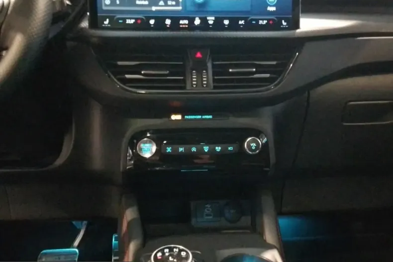 Ford Kuga din 2024 cu 12.690 km - oferta FOR221993 - foto 15