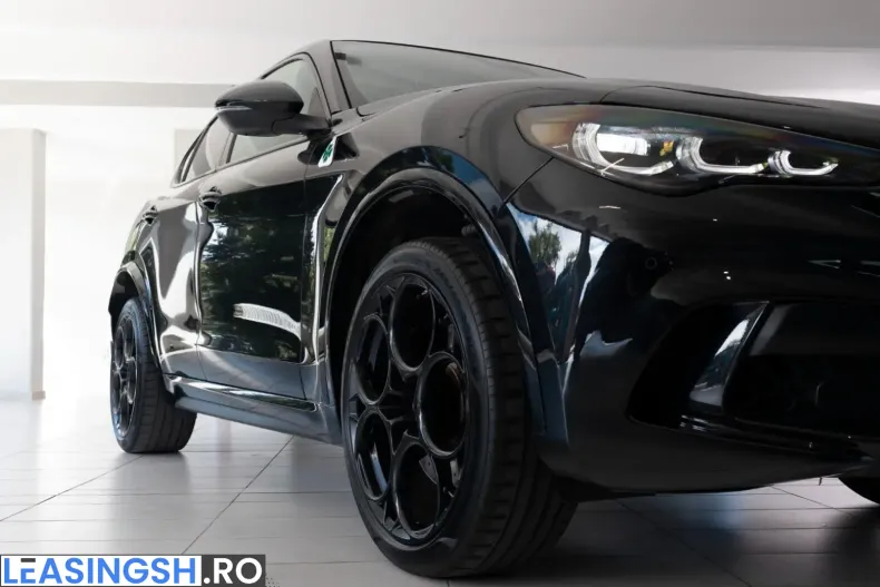 Alfa Romeo Stelvio din 2024 cu 18.128 km - oferta ALF221998 - foto 8