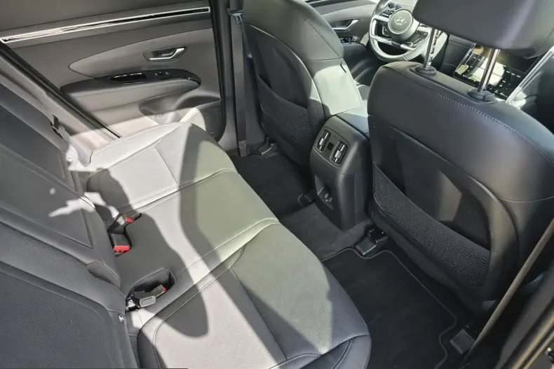Hyundai Tucson din 2023 cu 47.900 km - oferta HYU222000 - foto 8