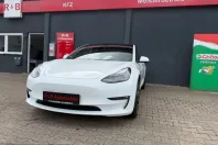 Tesla Model 3 din 2022 cu 36.196 km - oferta TES222008 - foto 1