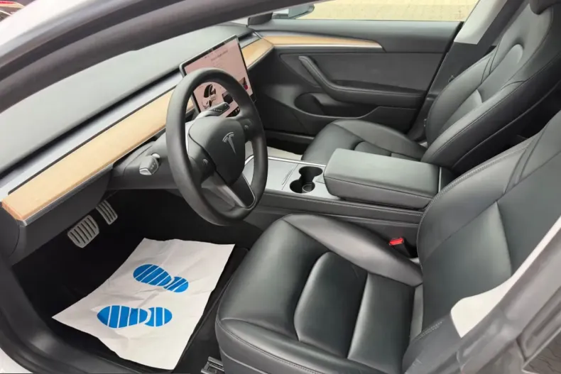 Tesla Model 3 din 2022 cu 36.196 km - oferta TES222008 - foto 13