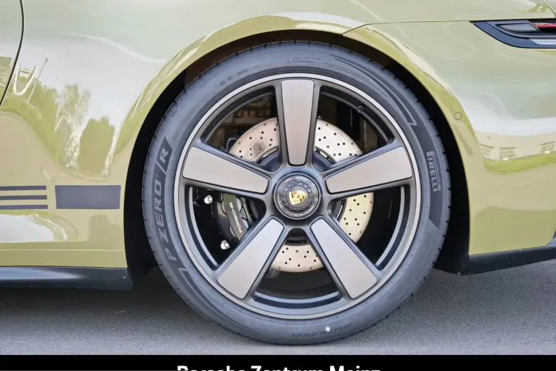 Porsche 911 din 2026 cu 10 km - oferta POR222010 - foto 27