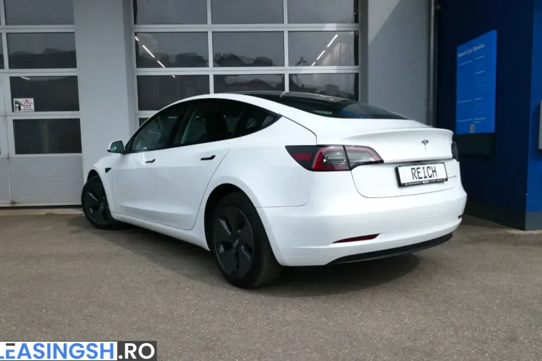 Tesla Model 3 din 2023 cu 67.000 km - oferta TES222014 - foto 2