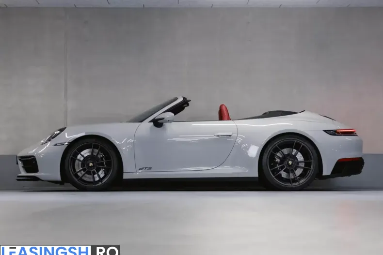 Porsche 992 din 2023 cu 10.500 km - oferta POR222021 - foto 3
