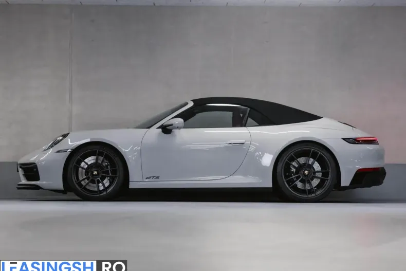 Porsche 992 din 2023 cu 10.500 km - oferta POR222021 - foto 4