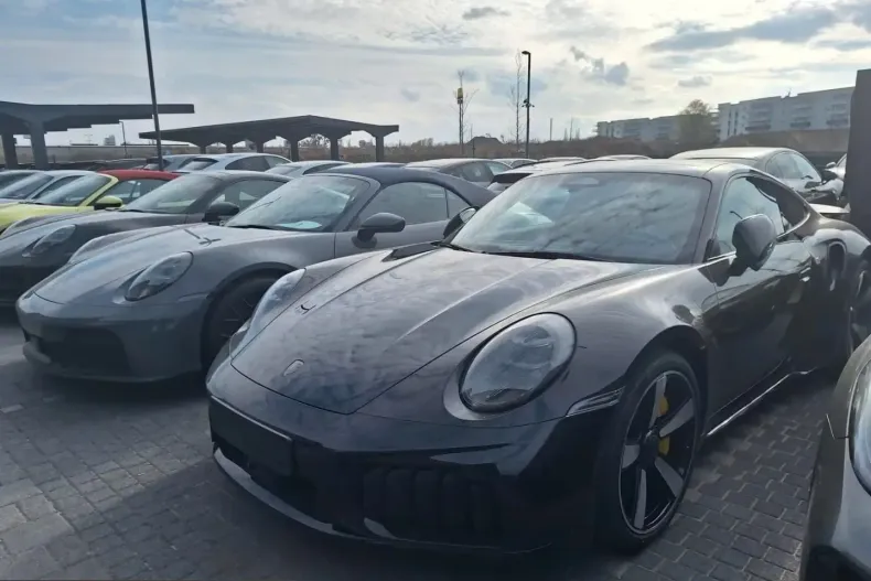 Porsche 911 din 2026 cu 50 km - oferta POR222022 - foto 2