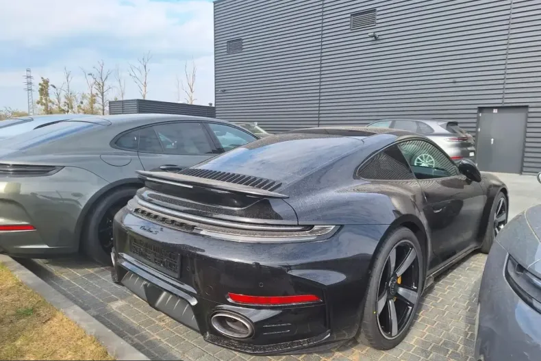 Porsche 911 din 2026 cu 50 km - oferta POR222022 - foto 5