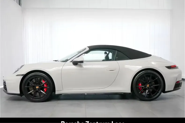 Porsche 911 din 2026 cu 2.900 km - oferta POR222025 - foto 9