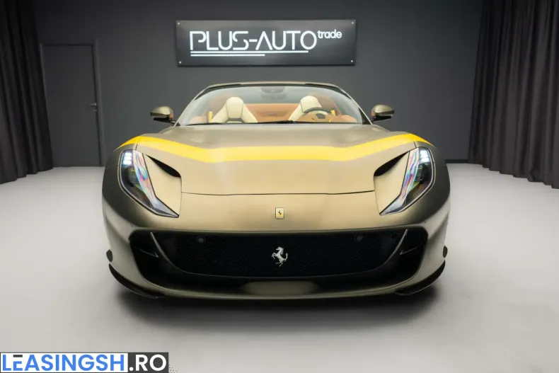 Ferrari 812 din 2023 cu 800 km - oferta FER222035 - foto 2