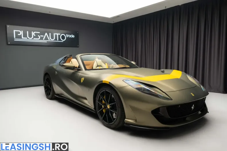 Ferrari 812 din 2023 cu 800 km - oferta FER222035 - foto 3