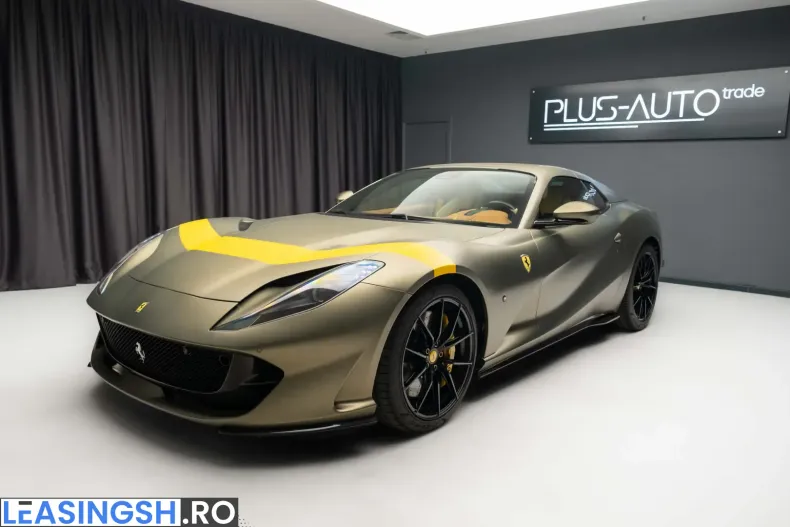 Ferrari 812 din 2023 cu 800 km - oferta FER222035 - foto 4