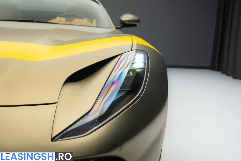 Ferrari 812 din 2023 cu 800 km - oferta FER222035 - foto 13