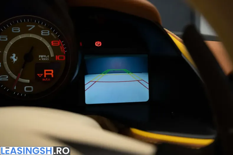 Ferrari 812 din 2023 cu 800 km - oferta FER222035 - foto 23