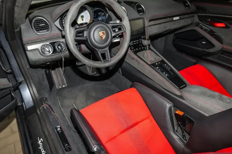 Porsche Boxster din 2024 cu 8.990 km - oferta POR222038 - foto 19