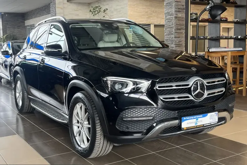 Mercedes-Benz GLE 350 (Clasa GLE) din 2022 cu 87.296 km - oferta MER222042 - foto 1