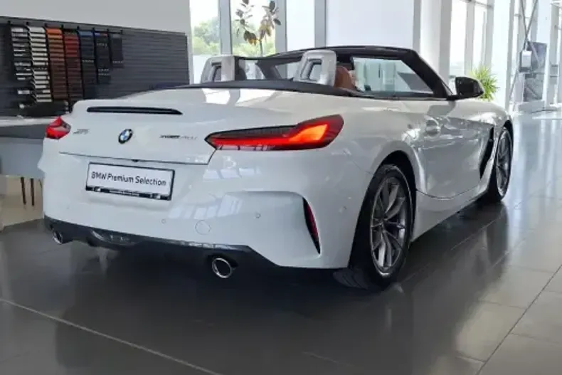 BMW Z4 (Seria Z) din 2023 cu 55.000 km - oferta BMW222044 - foto 1