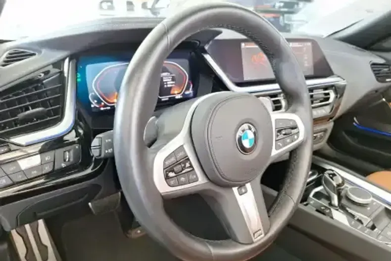 BMW Z4 (Seria Z) din 2023 cu 55.000 km - oferta BMW222044 - foto 4