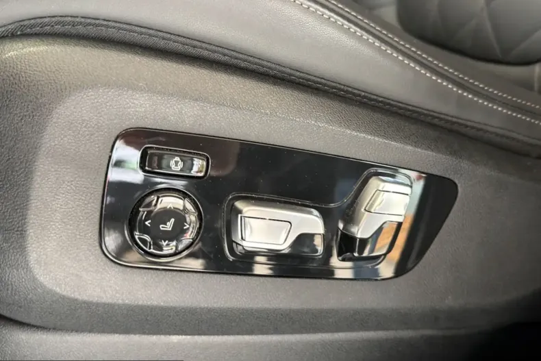 BMW X5 (Seria X) din 2024 cu 82.000 km - oferta BMW222059 - foto 31
