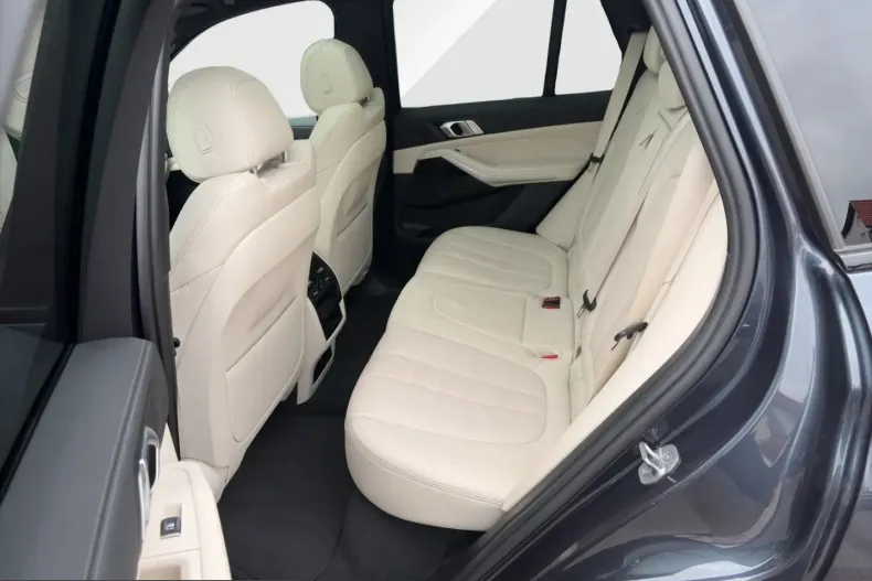 BMW X5 (Seria X) din 2022 cu 52.302 km - oferta BMW222065 - foto 12
