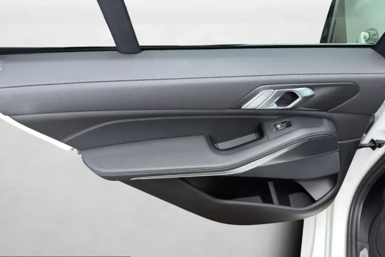 BMW X5 (Seria X) din 2022 cu 87.000 km - oferta BMW222080 - foto 26