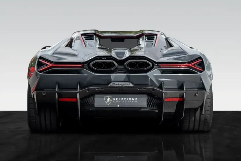 Lamborghini Revuelto din 2025 cu 4.500 km - oferta LAM222089 - foto 5