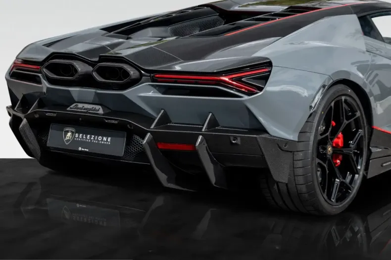 Lamborghini Revuelto din 2025 cu 4.500 km - oferta LAM222089 - foto 12
