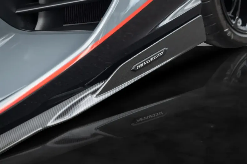 Lamborghini Revuelto din 2025 cu 4.500 km - oferta LAM222089 - foto 32