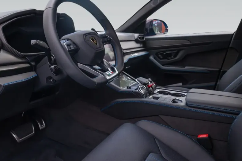 Lamborghini Urus din 2025 cu 12.500 km - oferta LAM222099 - foto 6