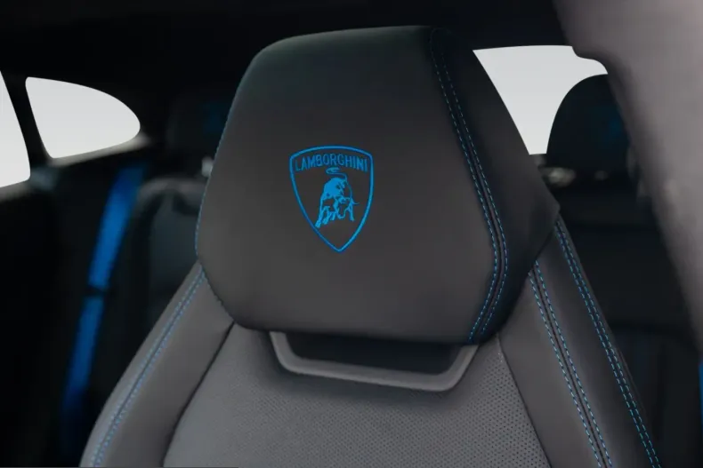 Lamborghini Urus din 2025 cu 12.500 km - oferta LAM222099 - foto 19