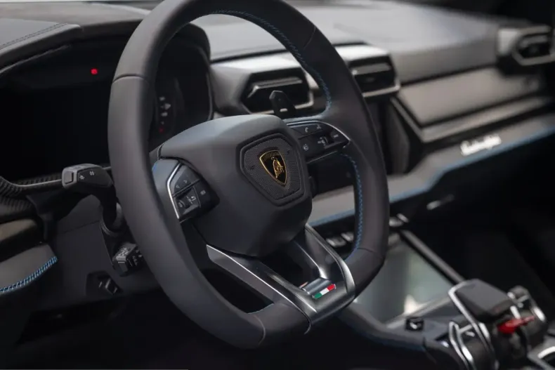 Lamborghini Urus din 2025 cu 12.500 km - oferta LAM222099 - foto 20