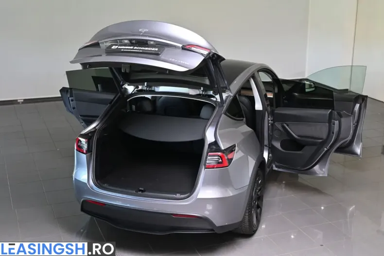 Tesla Model Y din 2024 cu 41.757 km - oferta TES222100 - foto 6