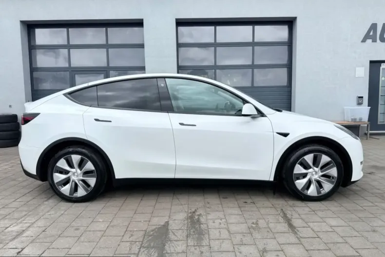Tesla Model Y din 2022 cu 43.600 km - oferta TES222104 - foto 2