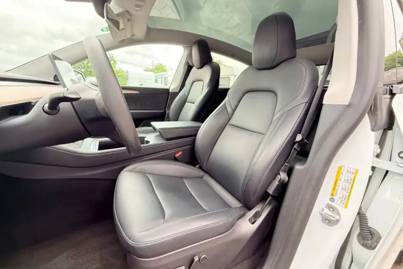 Tesla Model Y din 2022 cu 43.600 km - oferta TES222104 - foto 10