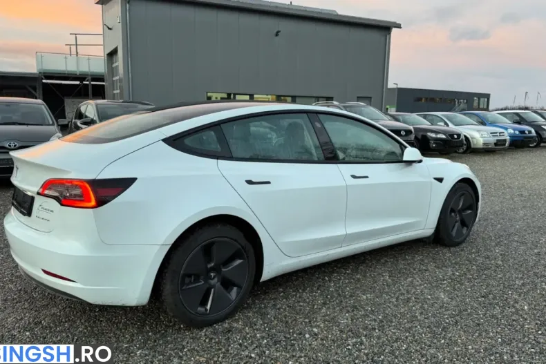Tesla Model 3 din 2022 cu 14.313 km - oferta TES222105 - foto 3