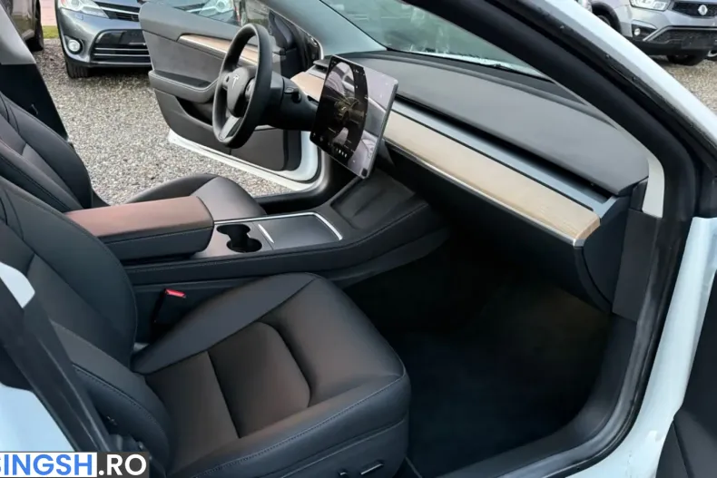 Tesla Model 3 din 2022 cu 14.313 km - oferta TES222105 - foto 8
