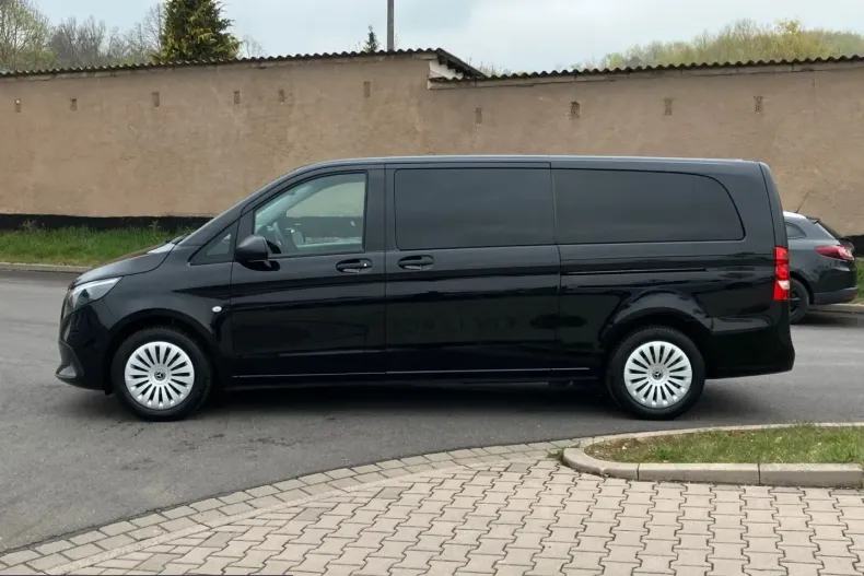 Mercedes-Benz Vito din 2024 cu 53.220 km - oferta MER222106 - foto 4