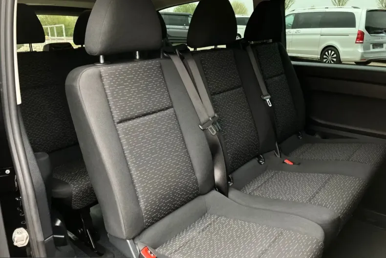 Mercedes-Benz Vito din 2024 cu 53.220 km - oferta MER222106 - foto 8