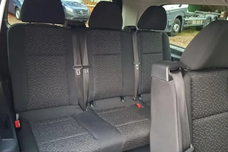 Mercedes-Benz Vito din 2024 cu 49.546 km - oferta MER222107 - foto 18