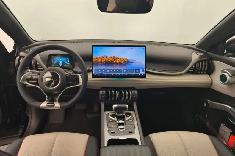 BYD ATTO 3 din 2025 cu 18.251 km - oferta BYD222108 - foto 19