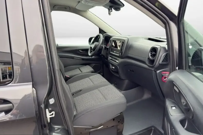 Mercedes-Benz Vito din 2024 cu 56.510 km - oferta MER222109 - foto 16