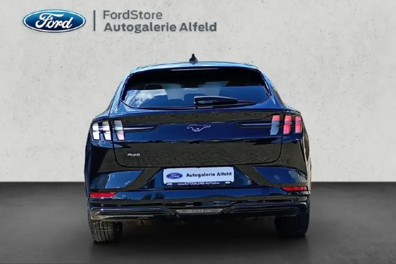 Ford Mustang Mach-E din 2022 cu 58.813 km - oferta FOR222110 - foto 4