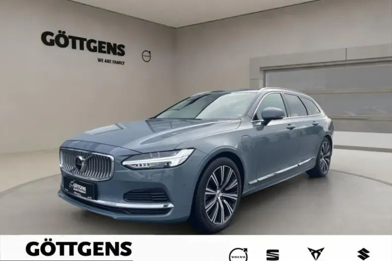 Volvo V90 din 2022 cu 95.260 km - oferta VOL222111 - foto 1