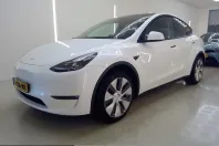 Tesla Model Y din 2023 cu 64.261 km - oferta TES222112 - foto 1