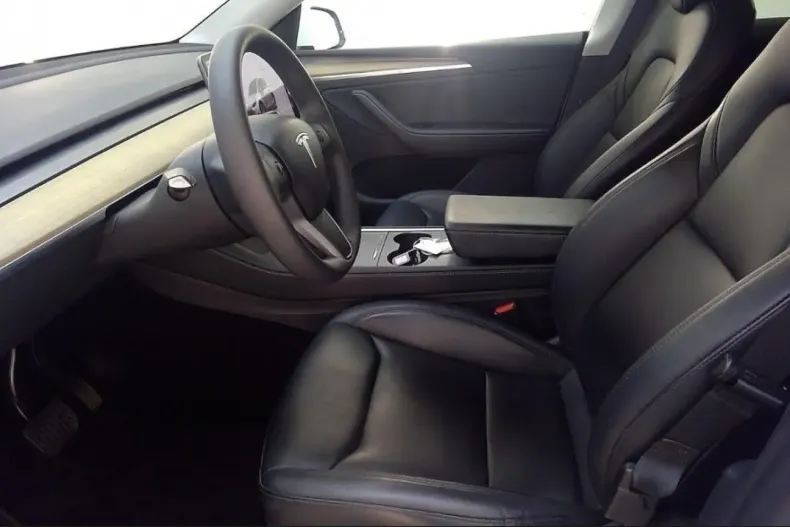 Tesla Model Y din 2023 cu 64.261 km - oferta TES222112 - foto 8