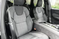 Volvo XC60 din 2024 cu 21.696 km - oferta VOL222113 - foto 7