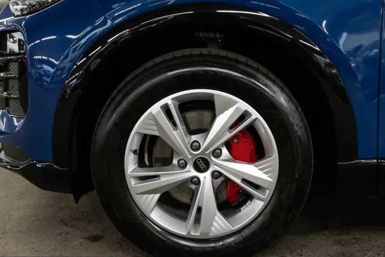 Audi Q6 e-tron din 2025 cu 11.245 km - oferta AUD222116 - foto 9