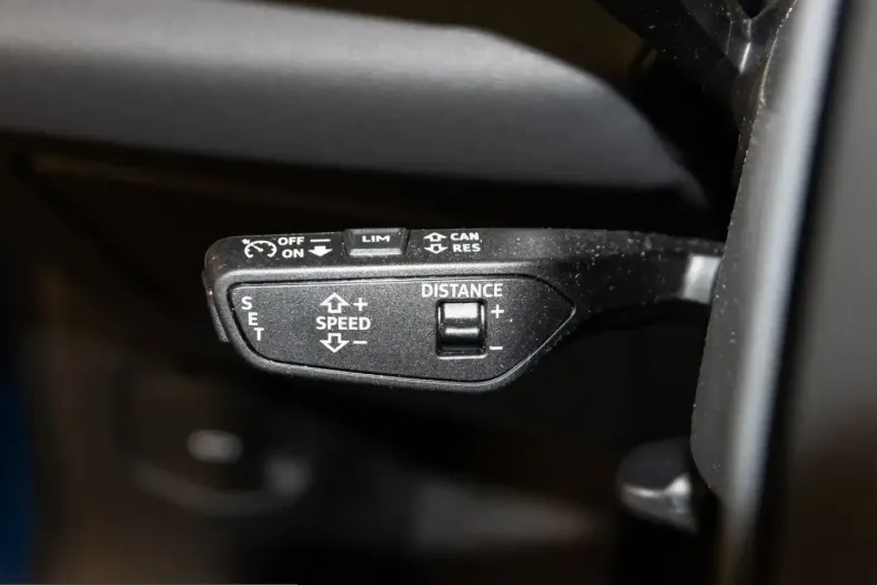 Audi Q6 e-tron din 2025 cu 11.245 km - oferta AUD222116 - foto 17