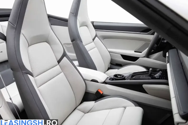 Porsche 992 din 2026 cu 9.500 km - oferta POR222117 - foto 31