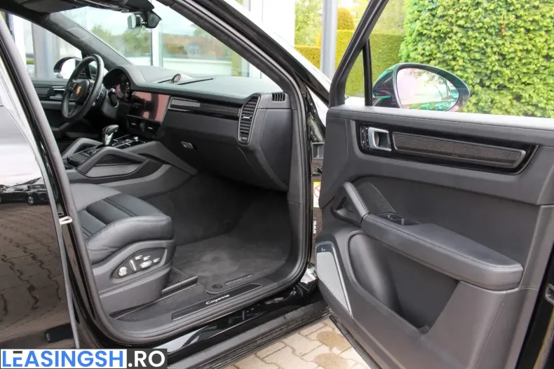 Porsche Cayenne din 2022 cu 66.980 km - oferta POR222120 - foto 13